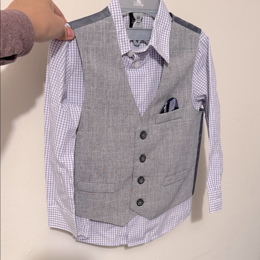 Dockers Kids Gray and White Vest Set Size 4